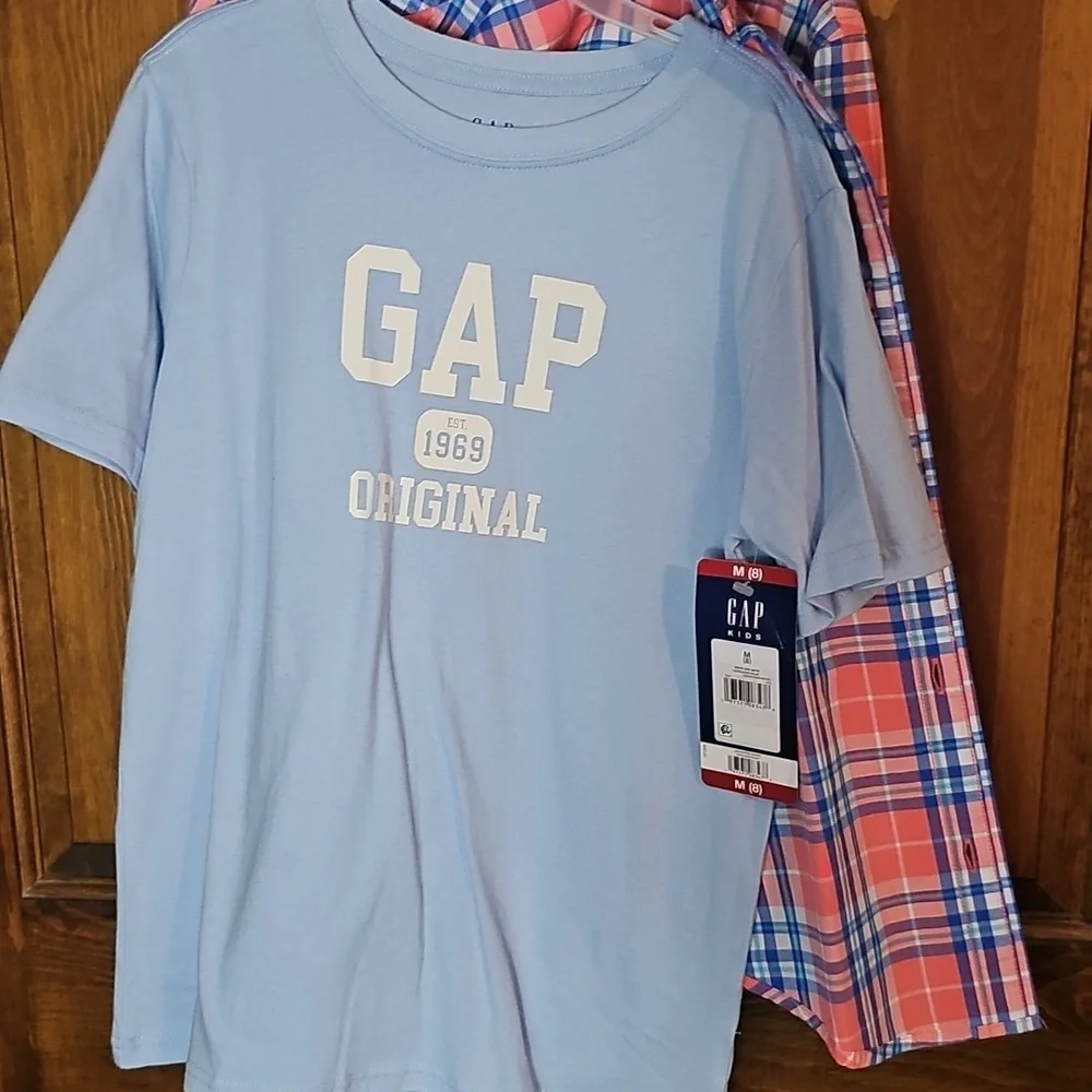 NEW Boys GAP 2 piece shirt set size Medium (8)